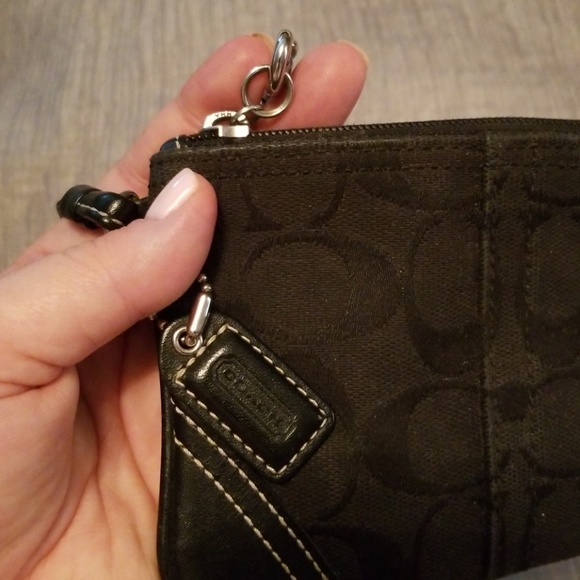 Black Coach wristlet - Picture 3 of 4